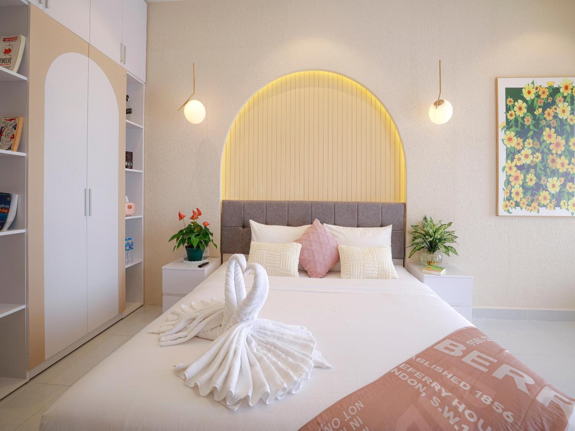 May Soho Saigon Serviced Apartment Хошимин Номер фото