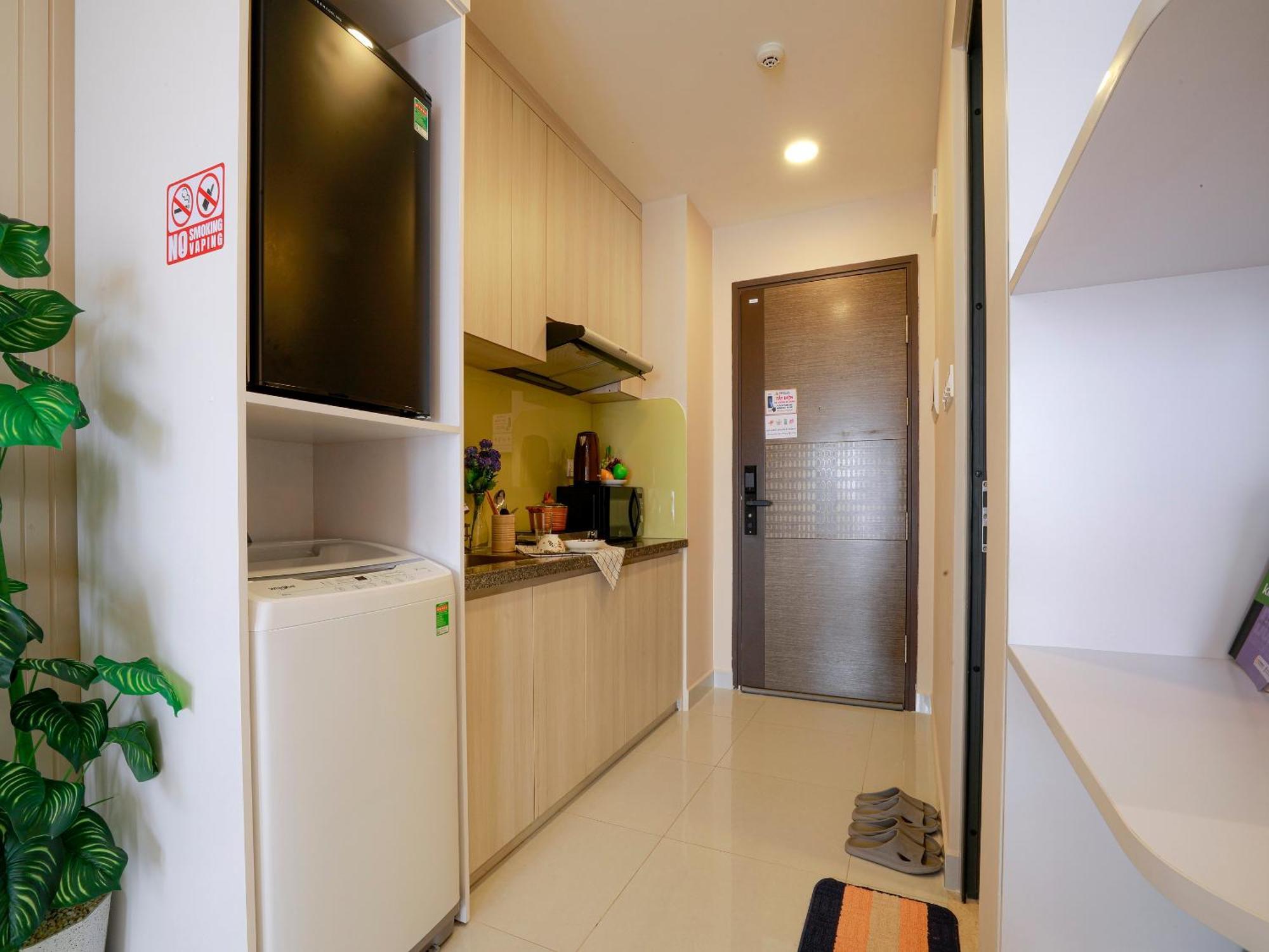 May Soho Saigon Serviced Apartment Хошимин Номер фото