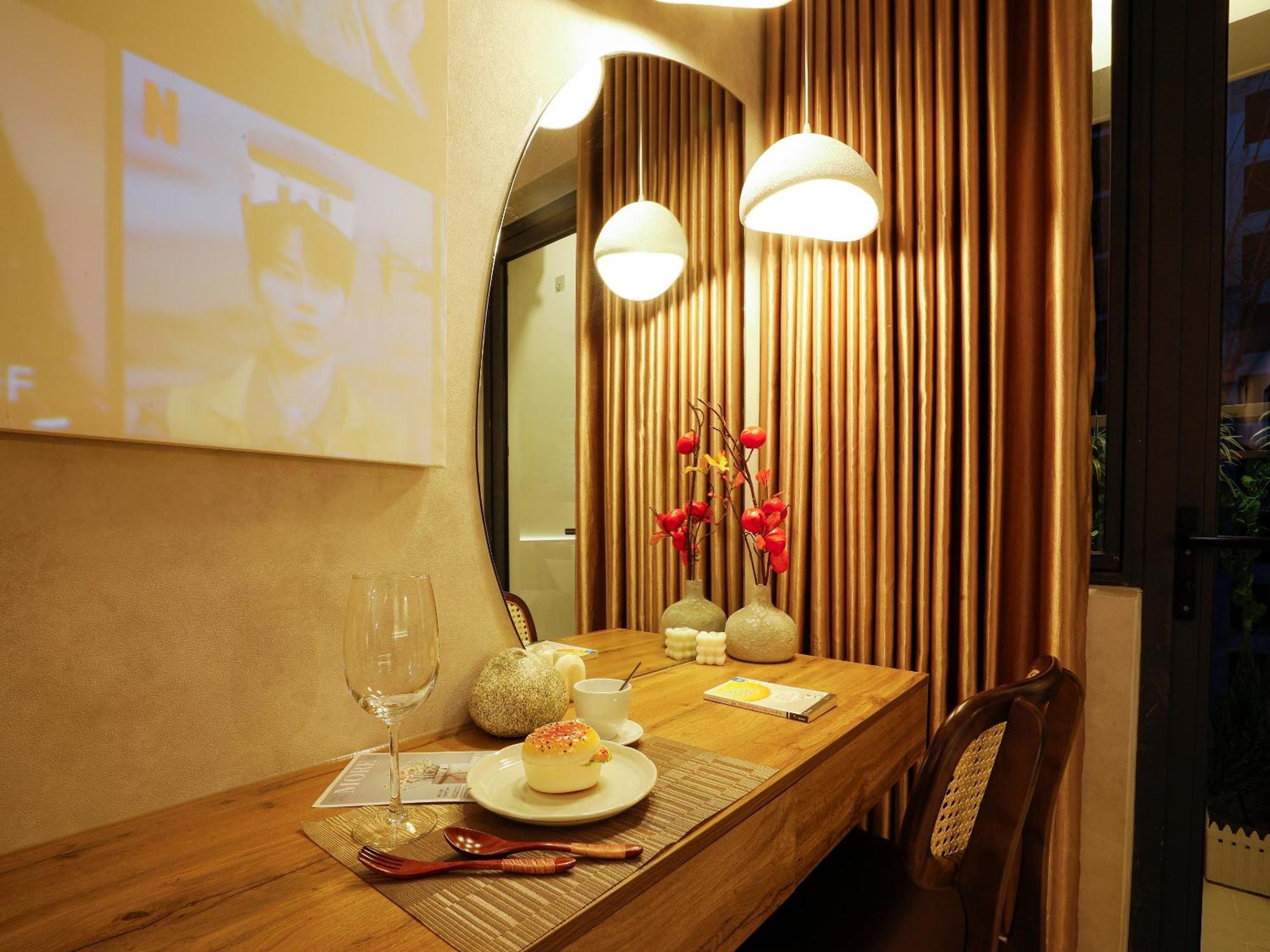 May Soho Saigon Serviced Apartment Хошимин Номер фото
