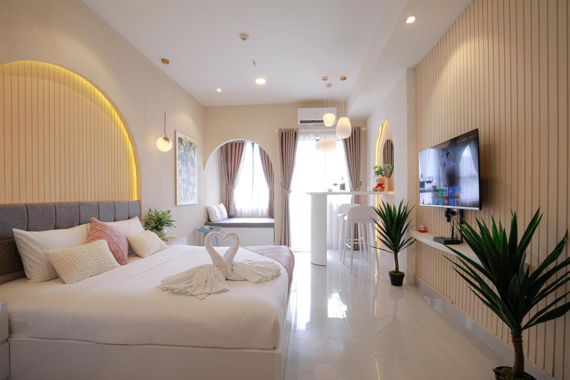 May Soho Saigon Serviced Apartment Хошимин Экстерьер фото