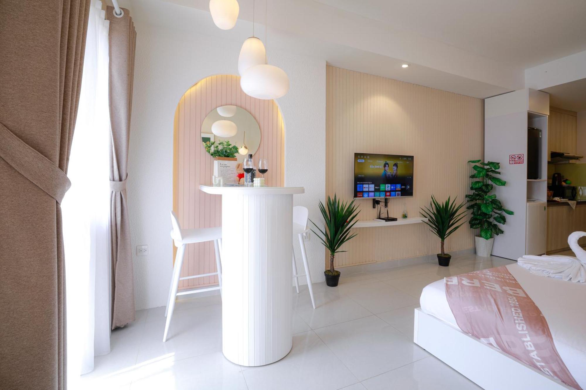 May Soho Saigon Serviced Apartment Хошимин Экстерьер фото