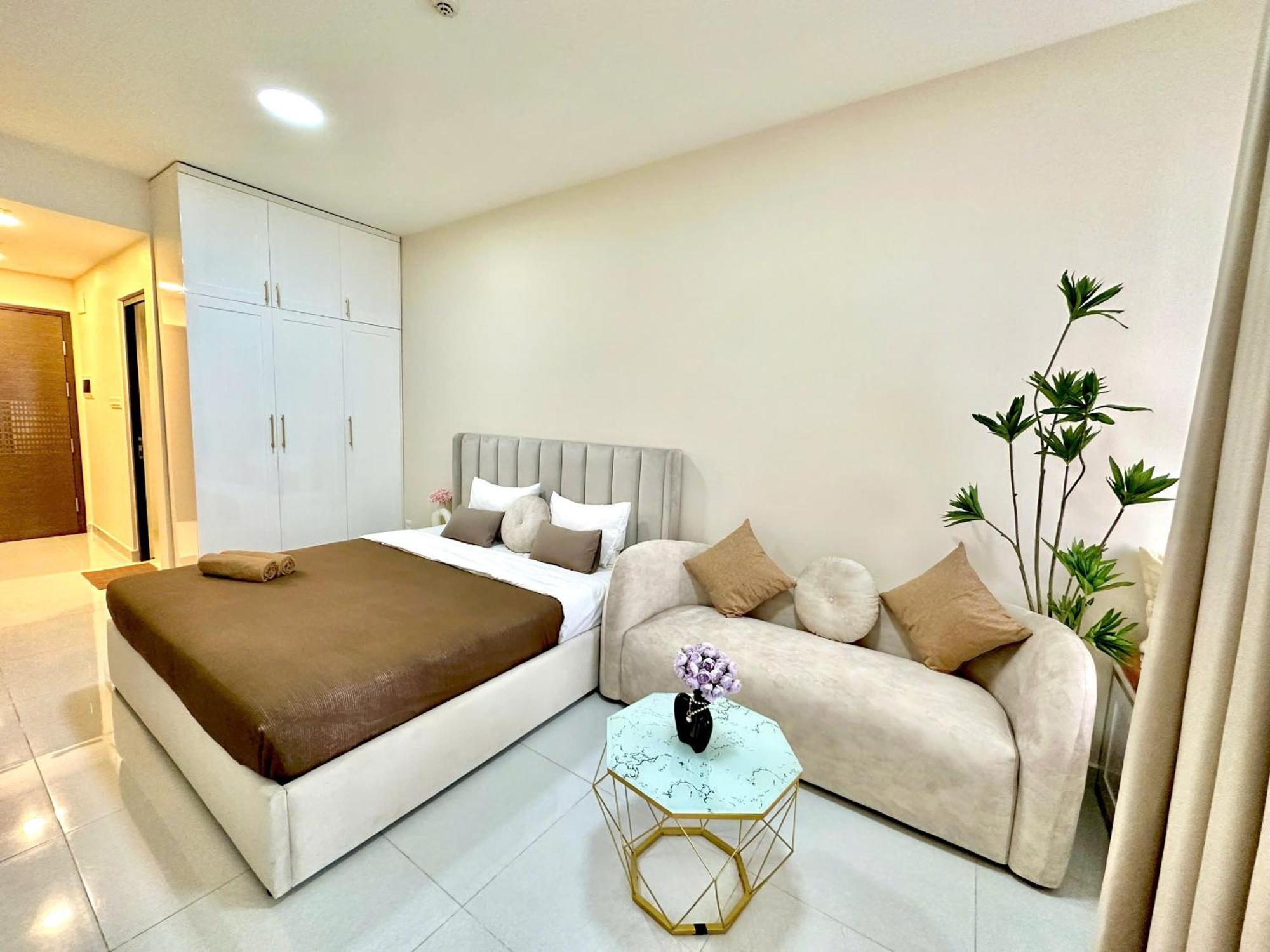 May Soho Saigon Serviced Apartment Хошимин Экстерьер фото