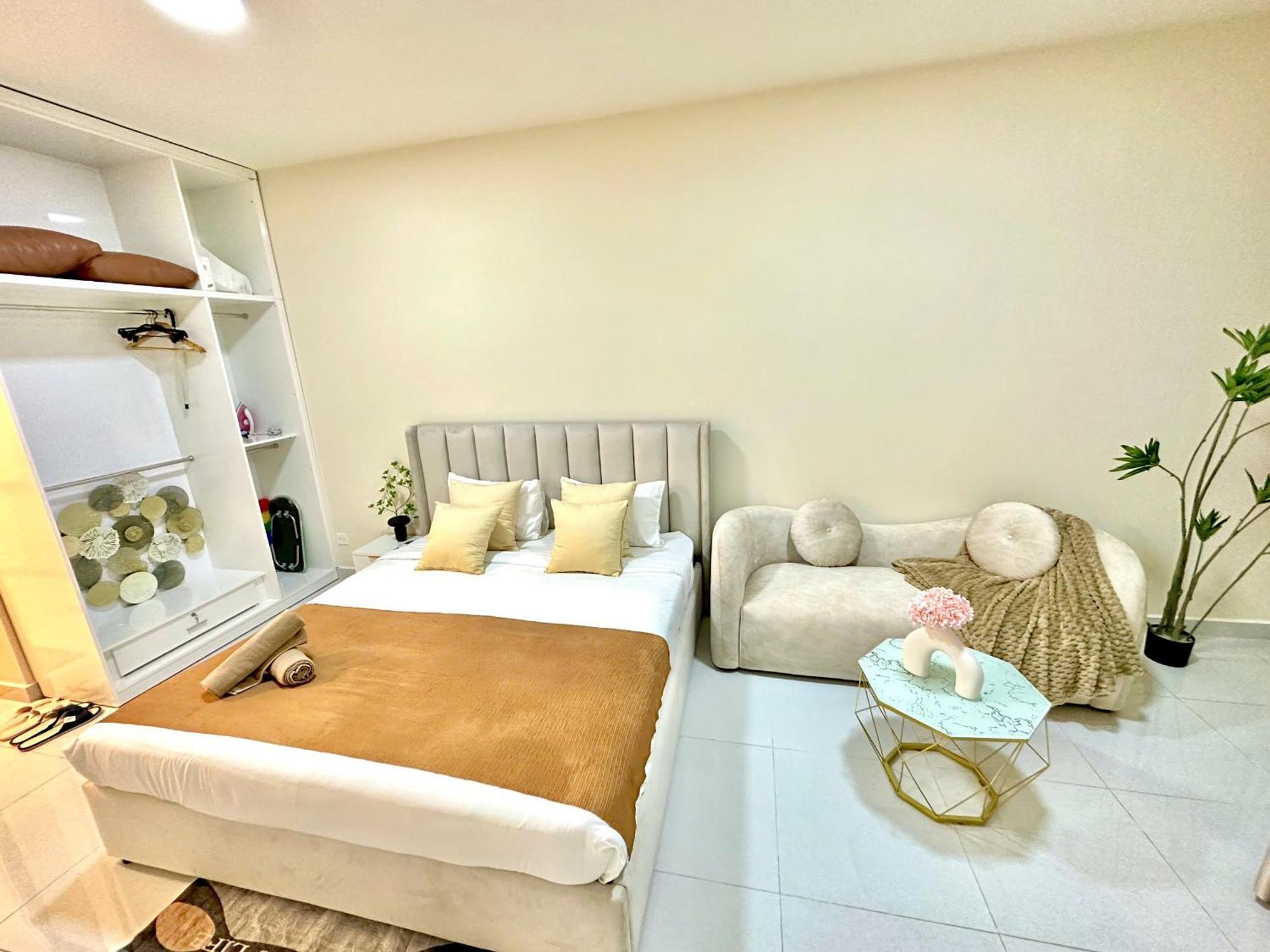 May Soho Saigon Serviced Apartment Хошимин Экстерьер фото